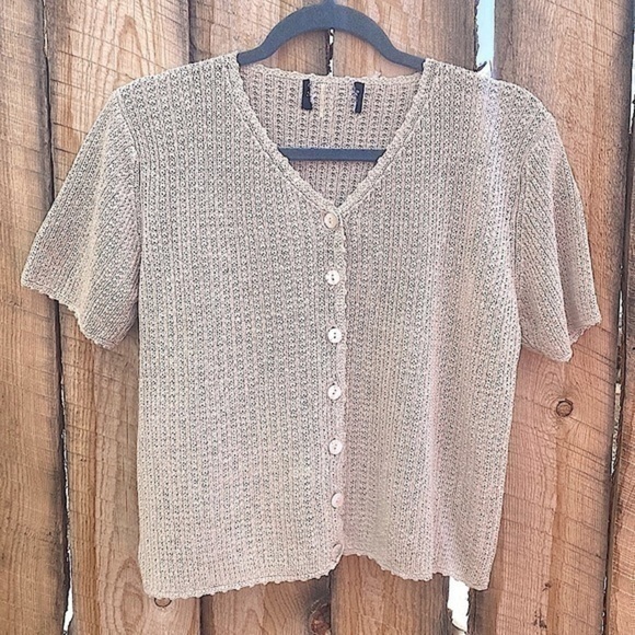 Vintage Neutral Button Front Semi Cropped Short Sleeve Knit Sweater Top​​ - Picture 1 of 7